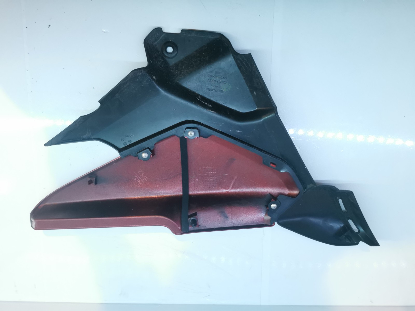 Honda CB 125 F 2023 front right hand side fairing panel 2021 – 2023