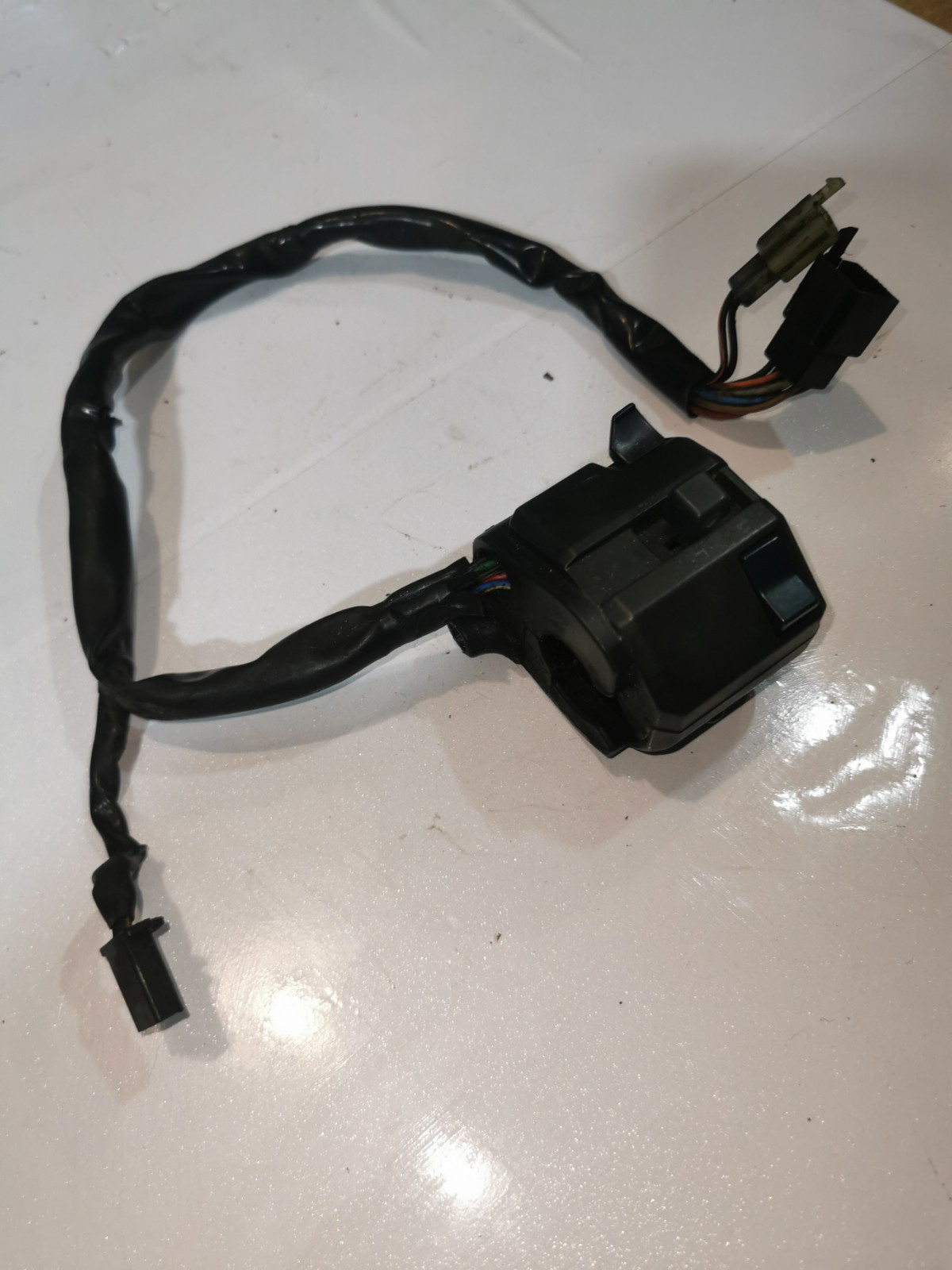 KAWASAKI ER5 ER500 ER 500 LEFT LH CONTROL SWITCH INDICATOR GEAR OEM