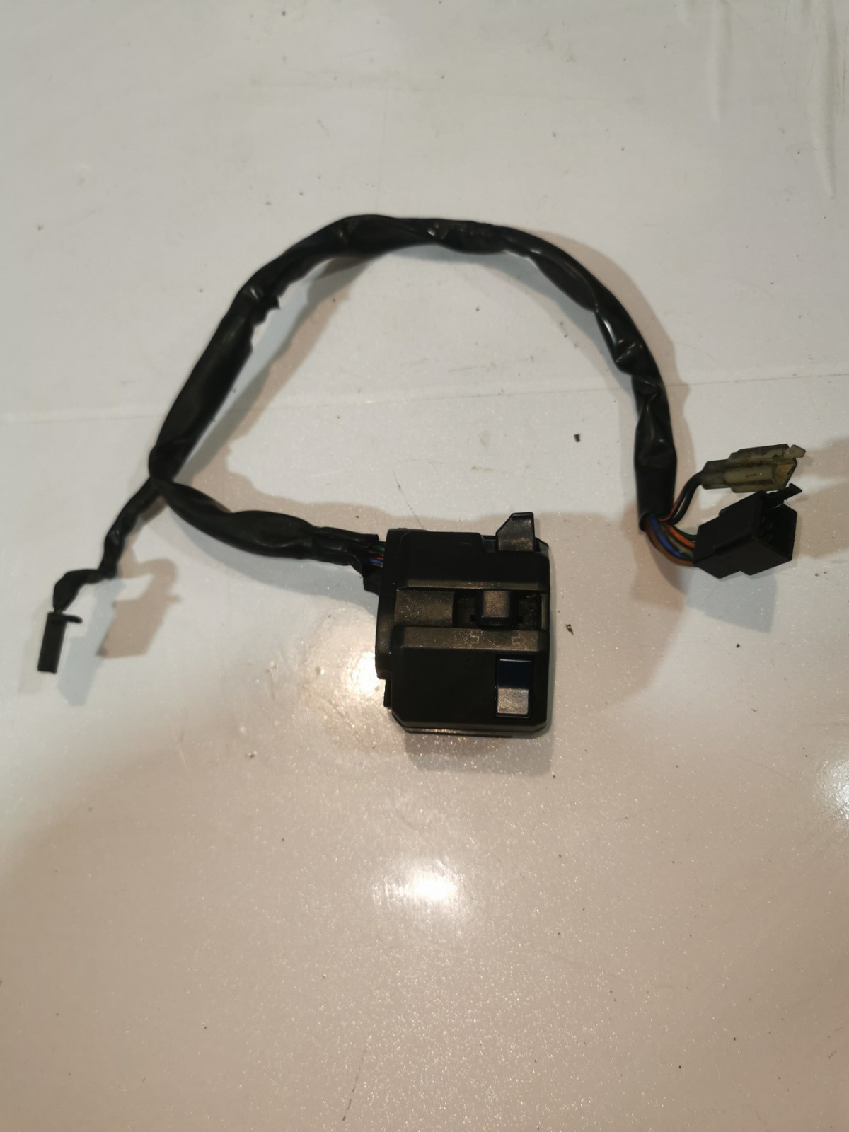 KAWASAKI ER5 ER500 ER 500 LEFT LH CONTROL SWITCH INDICATOR GEAR OEM