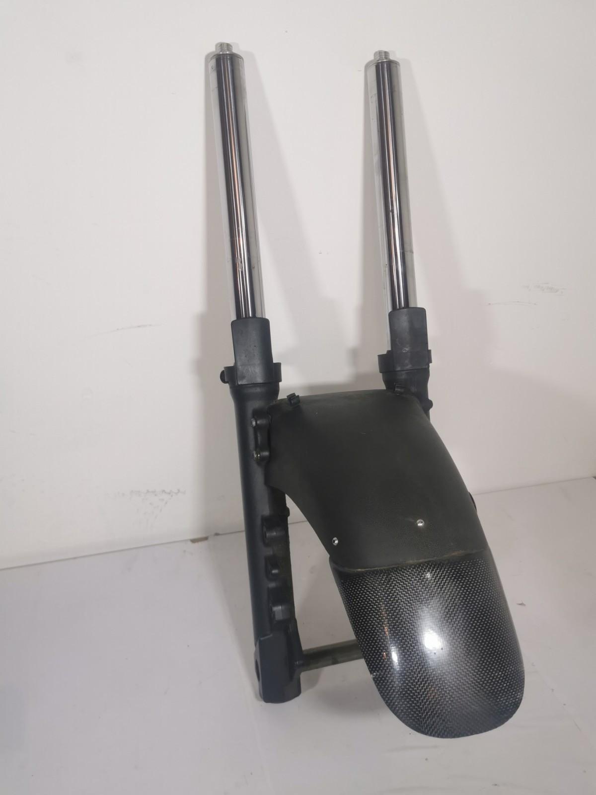 Triumph Sprint St 1050 Complete Front Forks Suspension and Carbon Fiber Mudguard