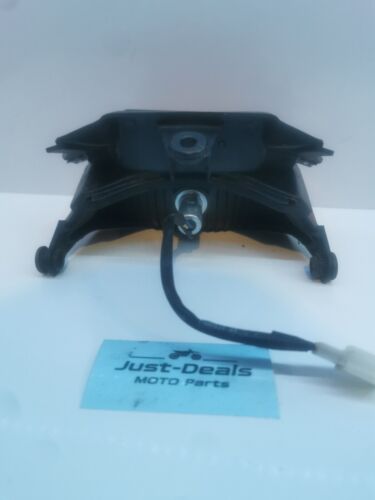 YAMAHA YBR 125 REAR BRAKE LIGHT