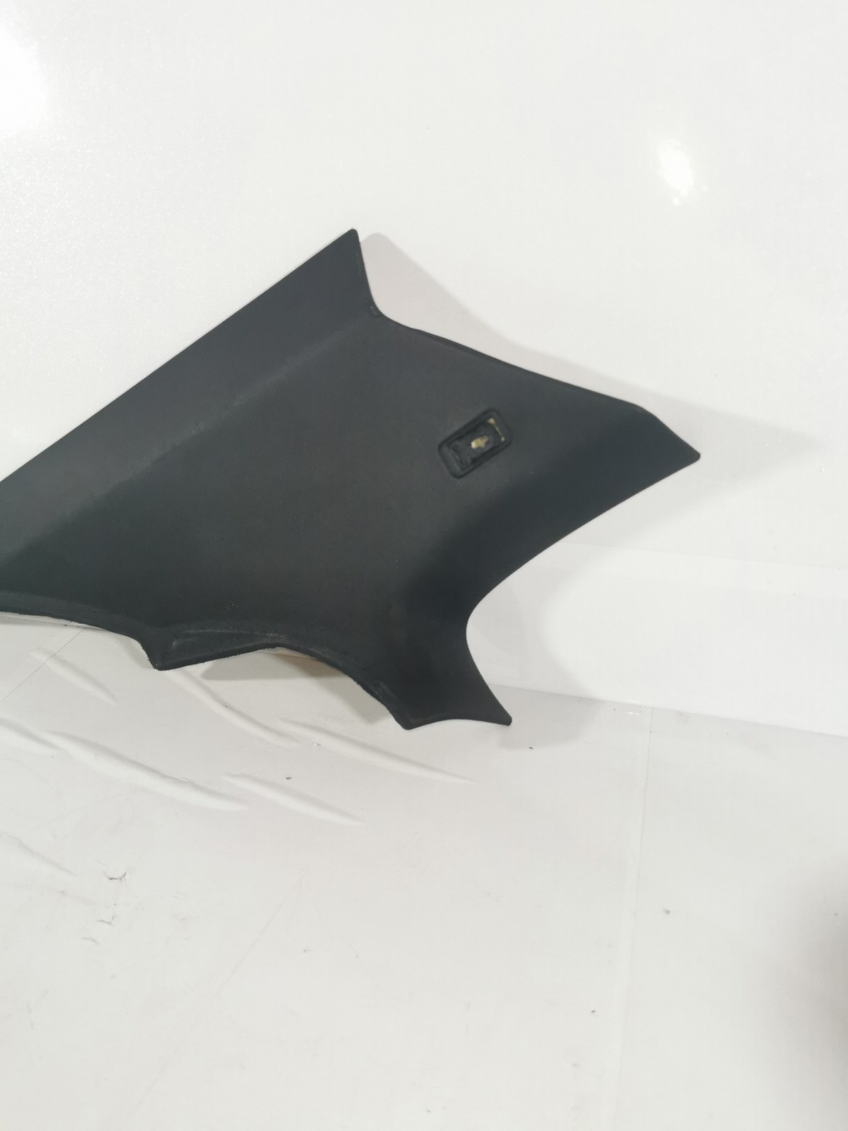 BMW E92 e92 3 SERIES Left C PILLAR TRIM Alcantara 7117474