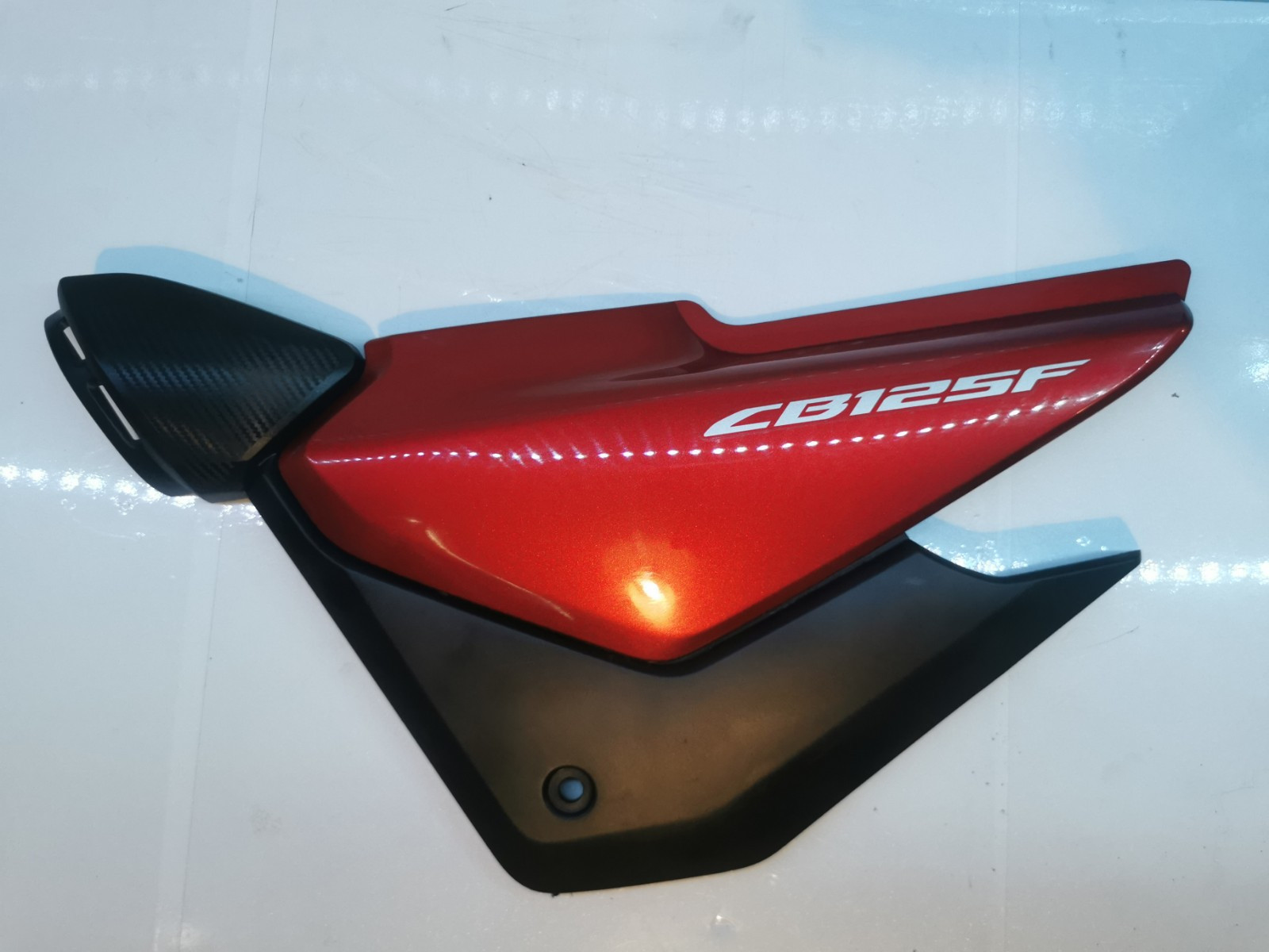 Honda CB 125 F 2022 left hand side seat fairing panel 2021 – 2023