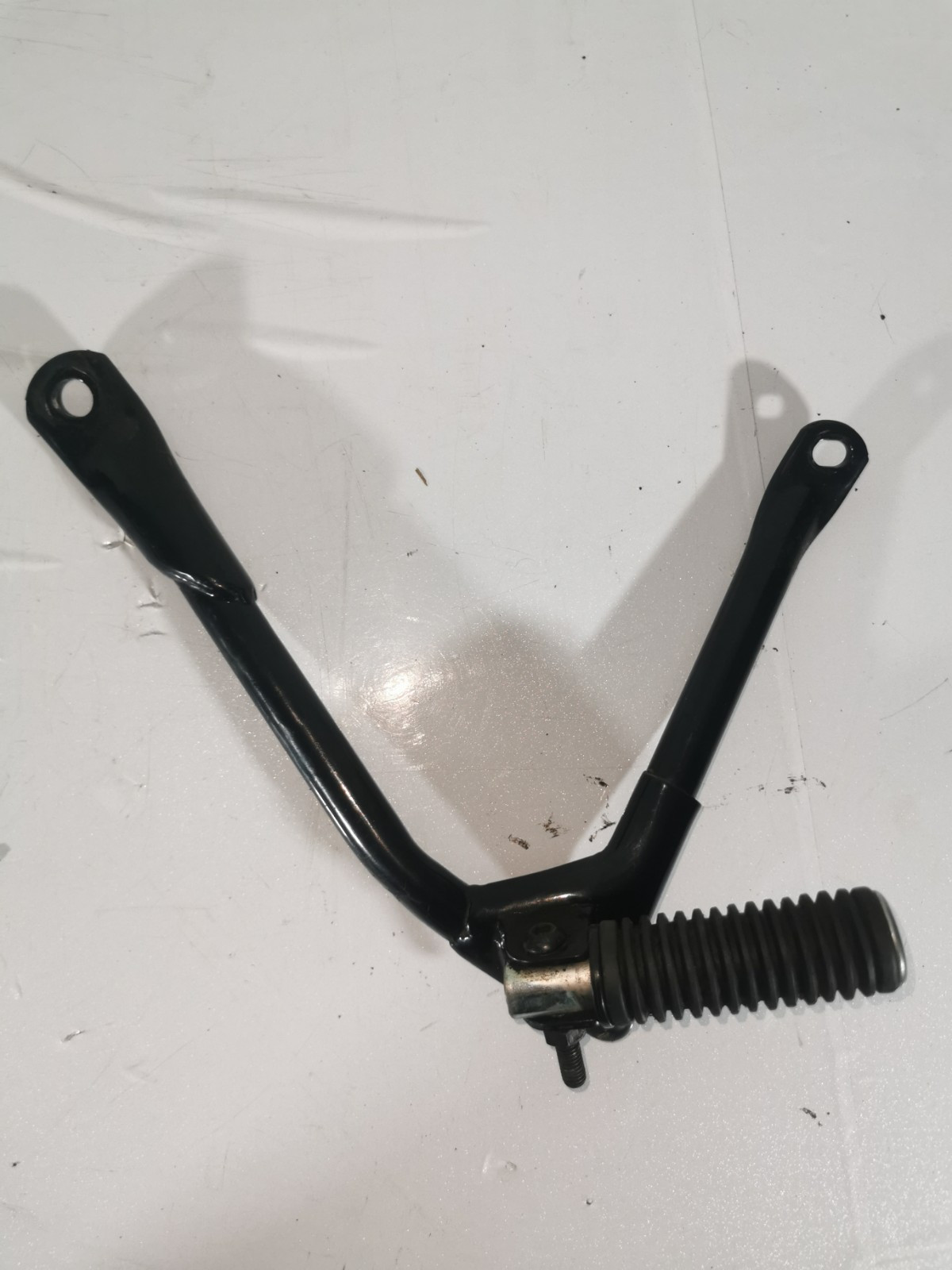 Honda CB125F 125 M-M 2023 left pillion footrest (13400)