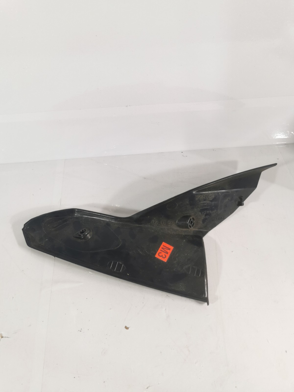 Triumph Sprint ST 1050 215NA 2007 – inner panel front Left 2301580 A128C