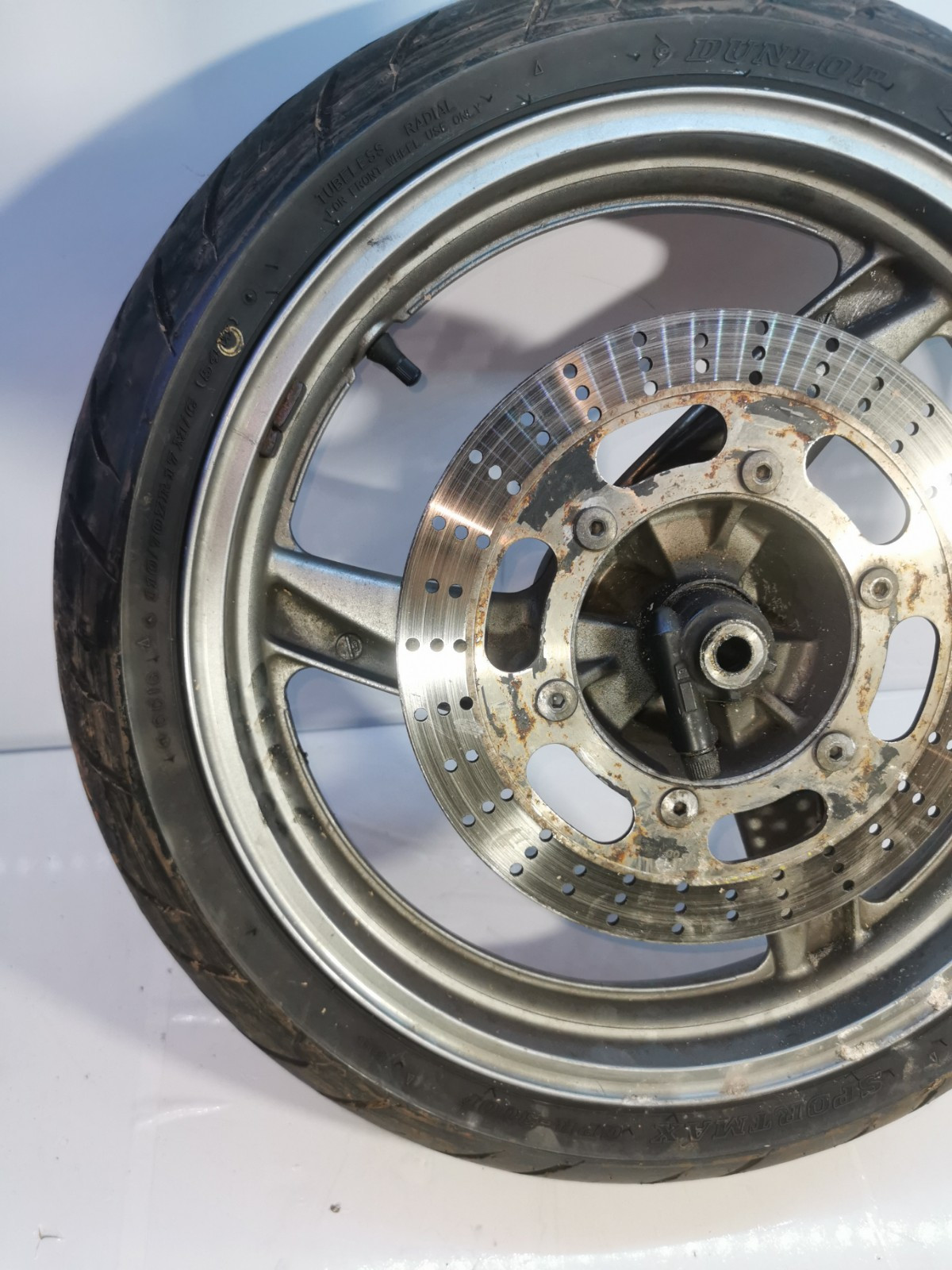 KAWASAKI ER5 ER500 FRONT WHEEL WITH TYRE