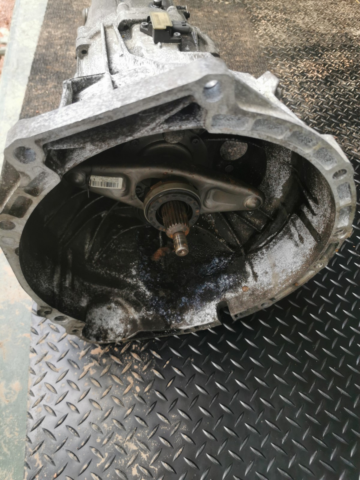 2008 BMW 3 SERIES E92 2.0 DIESEL 6 SPEED MANUAL GEARBOX 320D