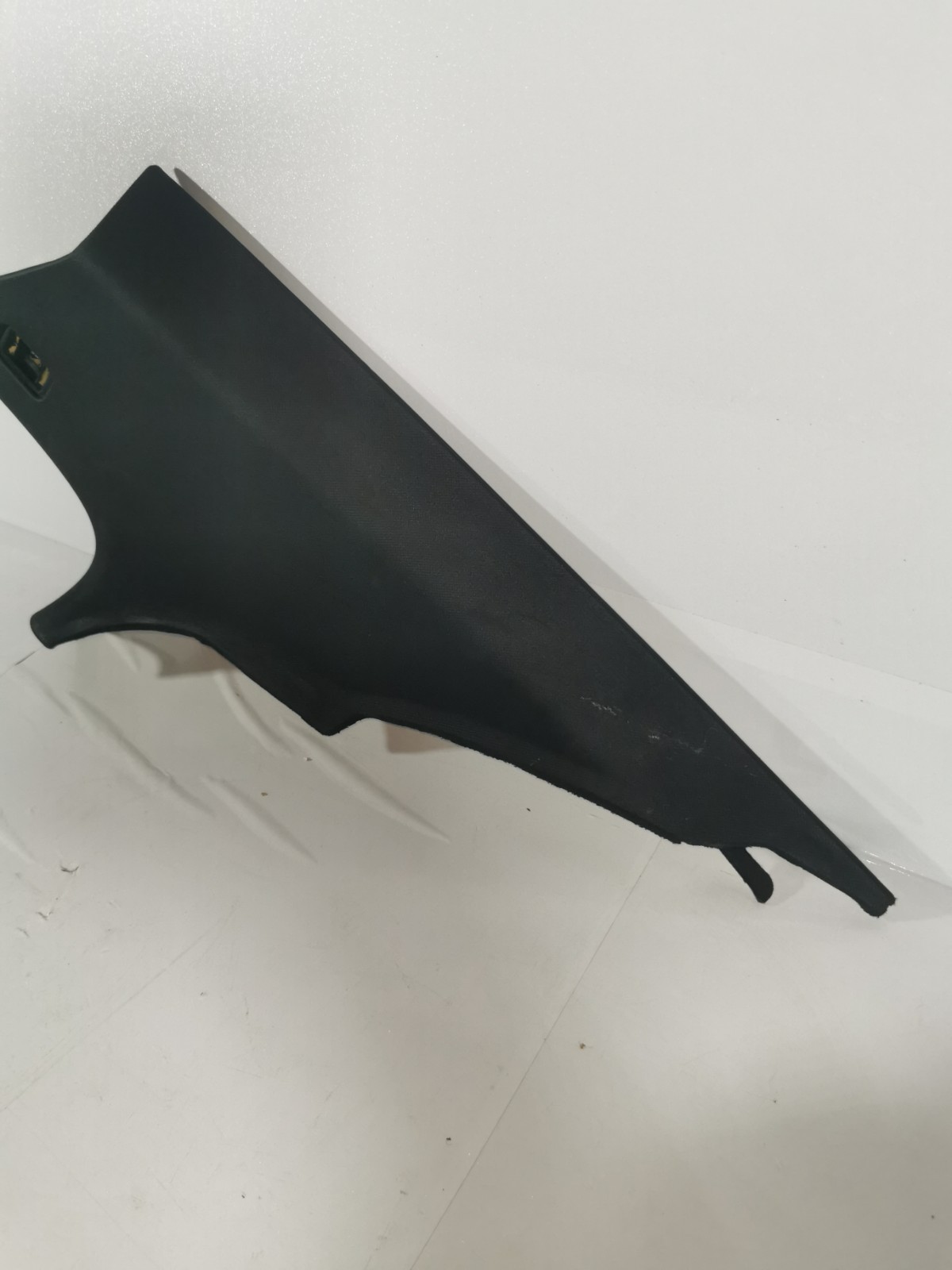 BMW E92 M3 3 SERIES RIGHT C PILLAR TRIM 7117474 Alcantara