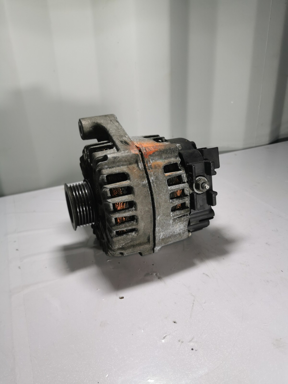 BMW 3 SERIES ALTERNATOR 2011 2.0L DIESEL N47D20U1 (N47D20A) 8507624