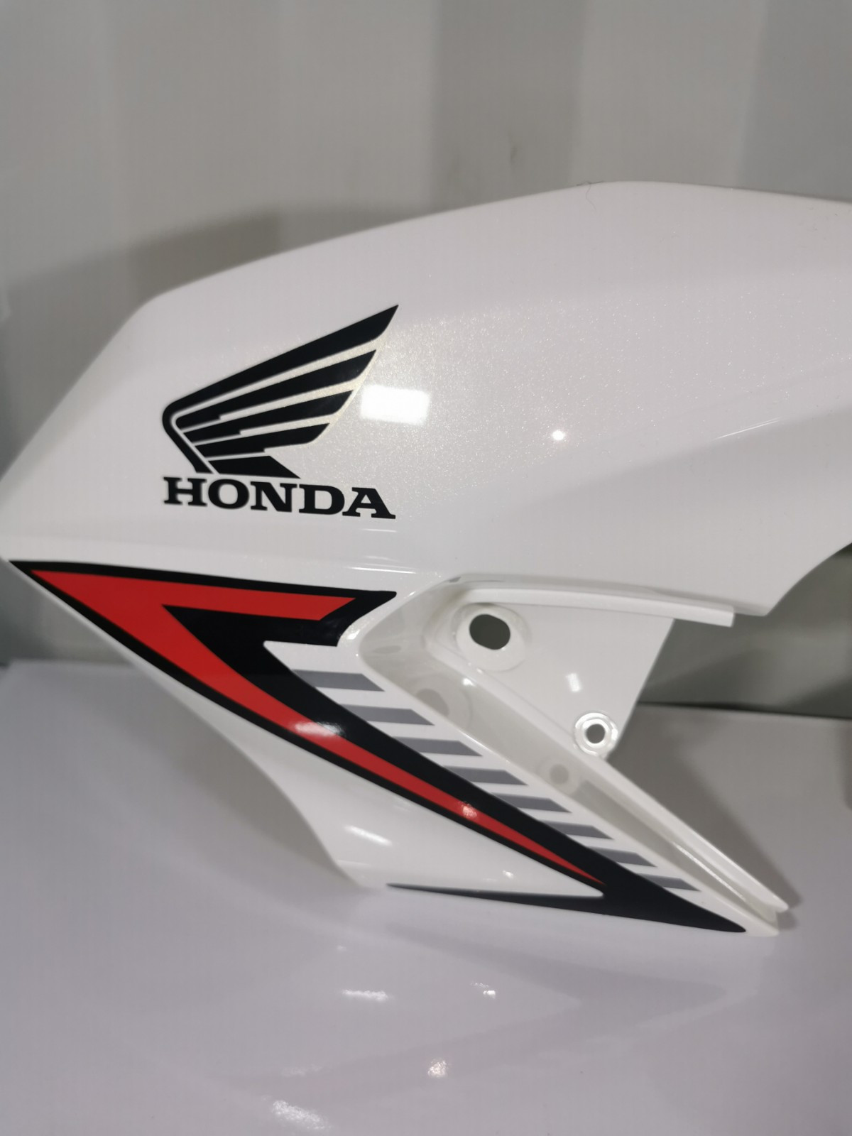 HONDA CB125F WHITE SHROUD COVER WHITE LH & RH PAIR GLR125 CB 125 F 2015-2020