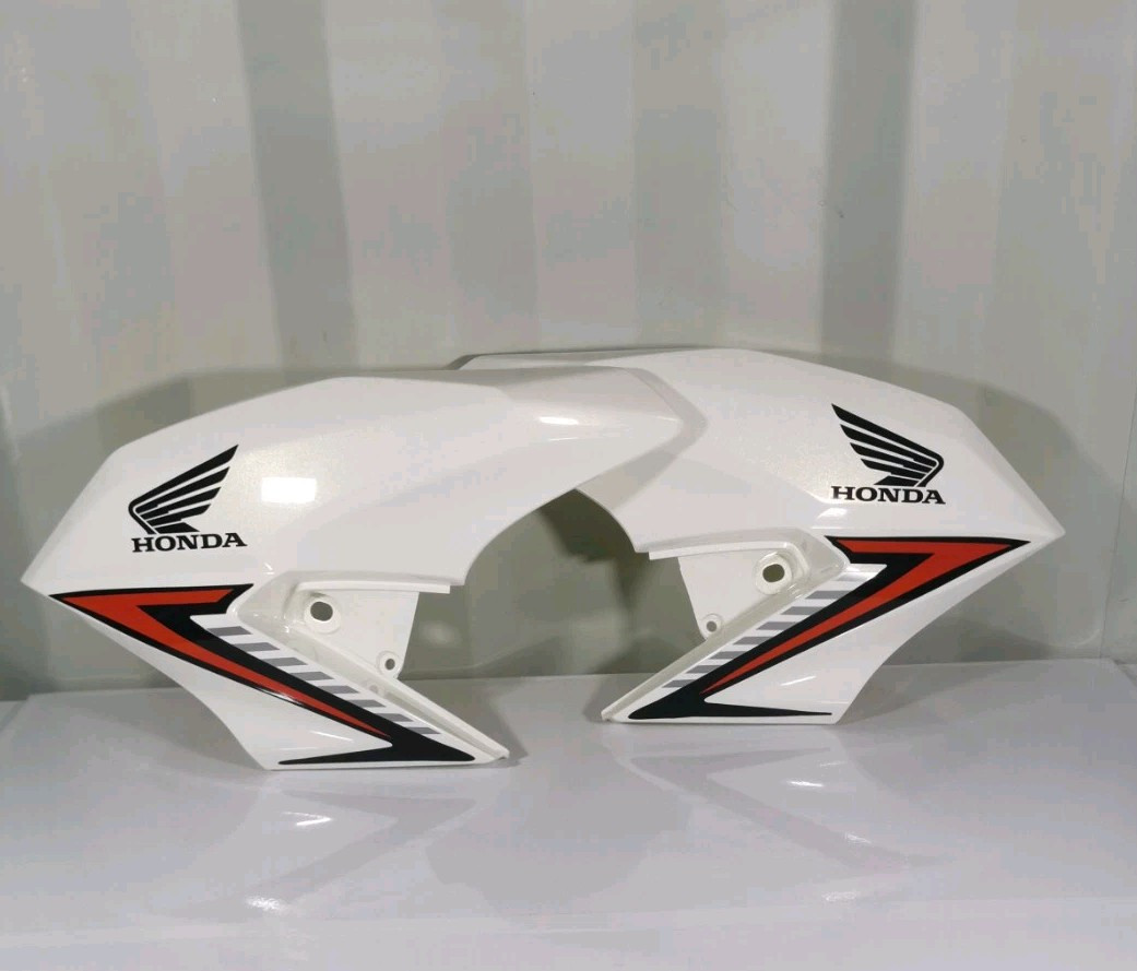 HONDA CB125F WHITE SHROUD COVER WHITE LH & RH PAIR GLR125 CB 125 F 2015-2020