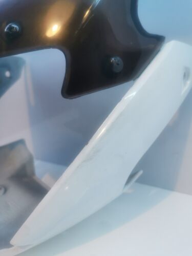 YAMAHA YBR 125 HEADLIGHT SURROUND FAIRING WHITE