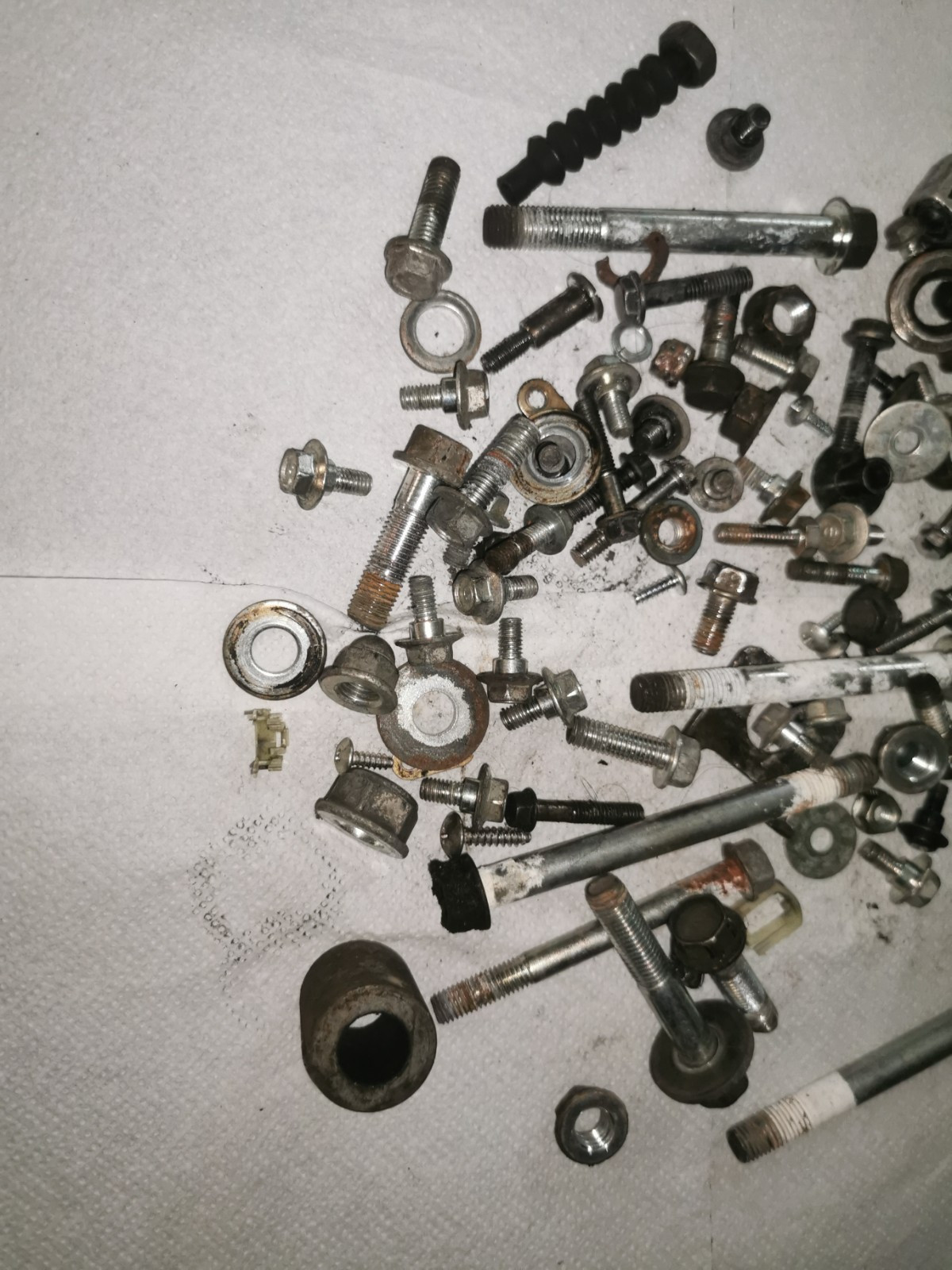 Honda Cb125f Glr 125 1wh-h 2015 – 2020 MIXED BOLT AND NUT SET #1