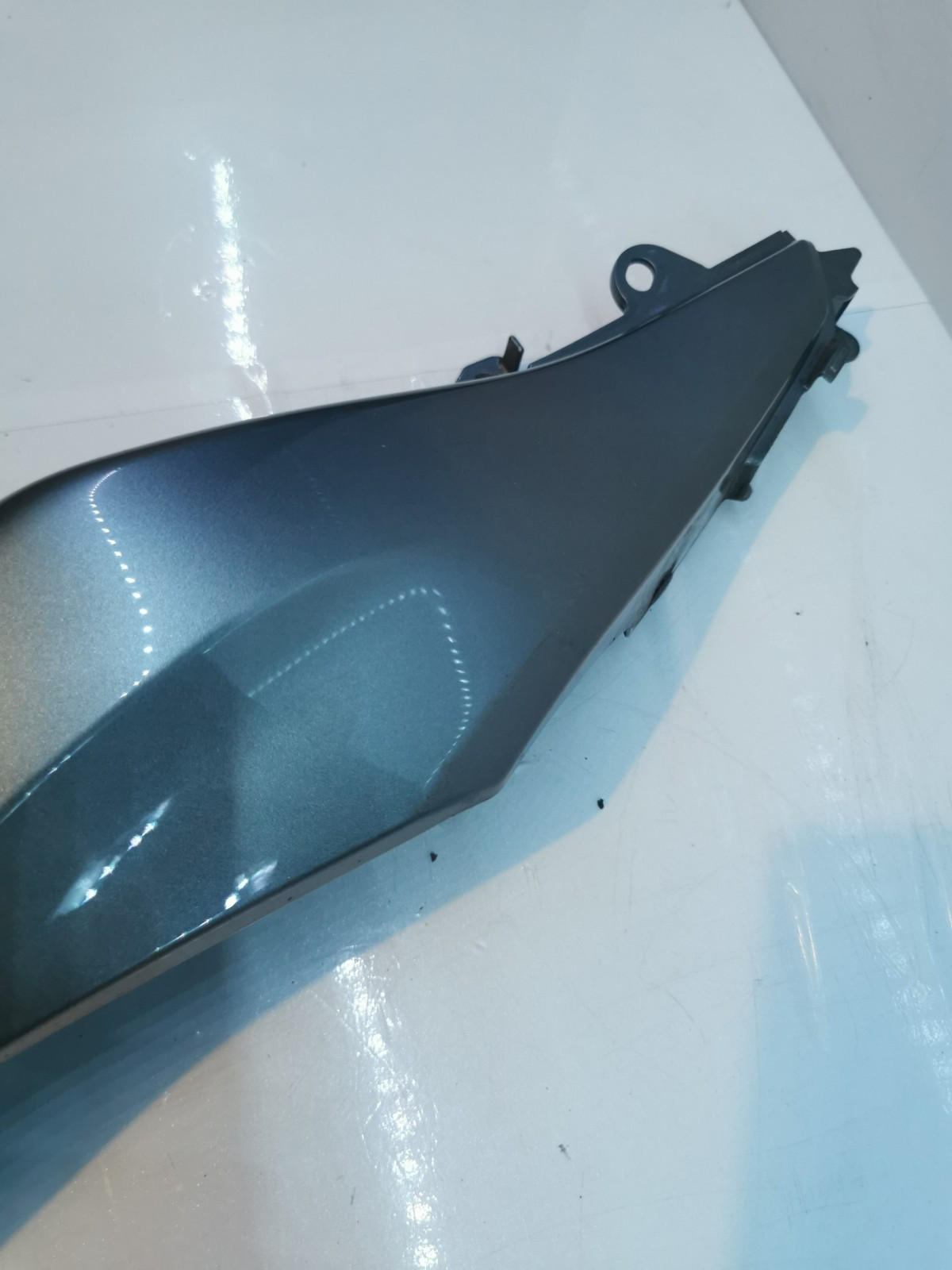 HONDA CB125F RIGHT SIDE COVER / FAIRING 2022